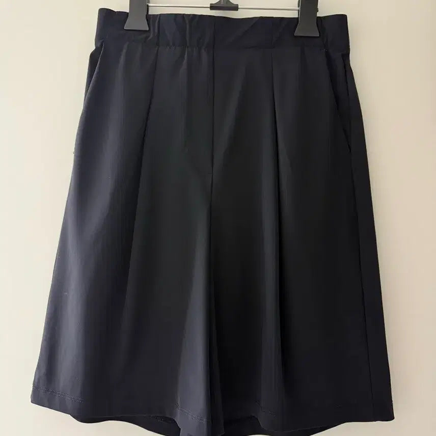 [BUNJANG] Elle Cool Bermuda Shorts (M) / 엘르 쿨 버뮤다팬츠(M)