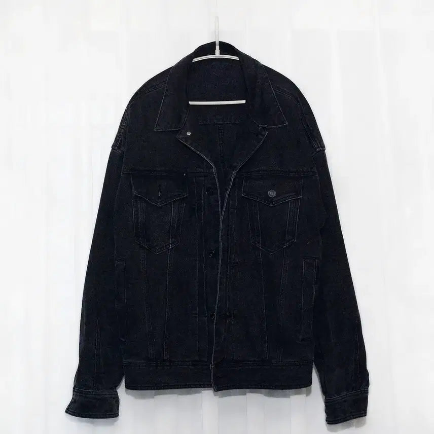 [SOLD OUT] 준지 (junn.j) 흑청 데님 사이드지퍼 트러커 자켓 (105+)