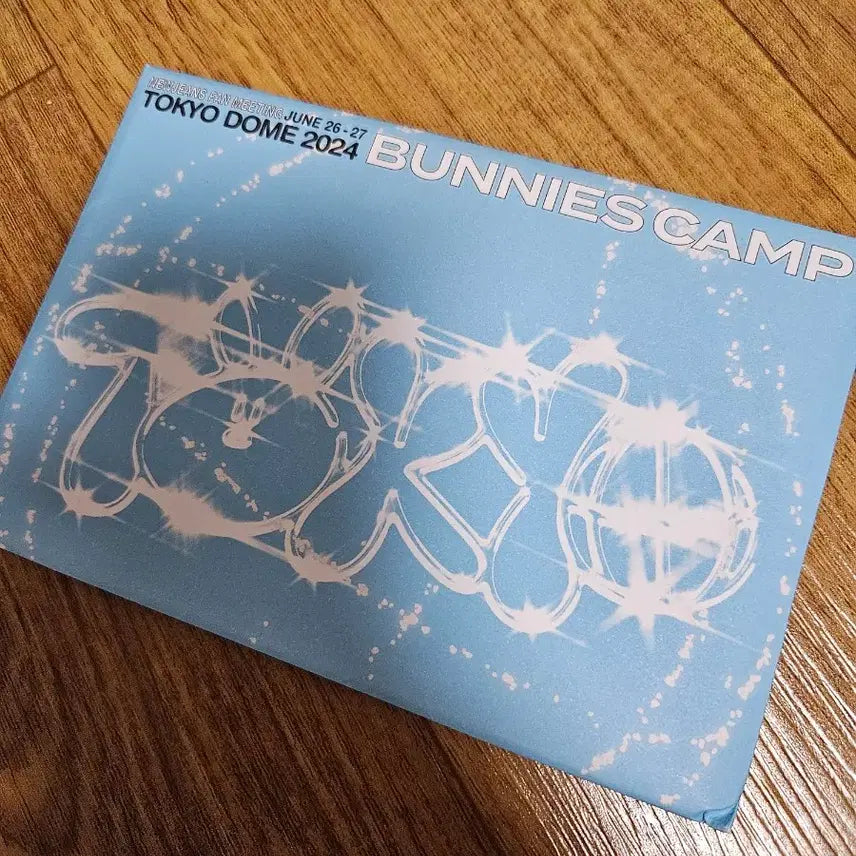 [BUNJANG] NewJeans Bunnies Camp Tokyo Dome Postcard Set / 뉴진스 버니즈캠프 도쿄돔 엽서세트