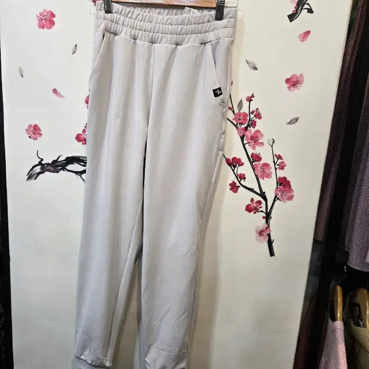 [SOLD OUT] 젝시믹스 조거 트레이닝 바지 S 특가 상품
