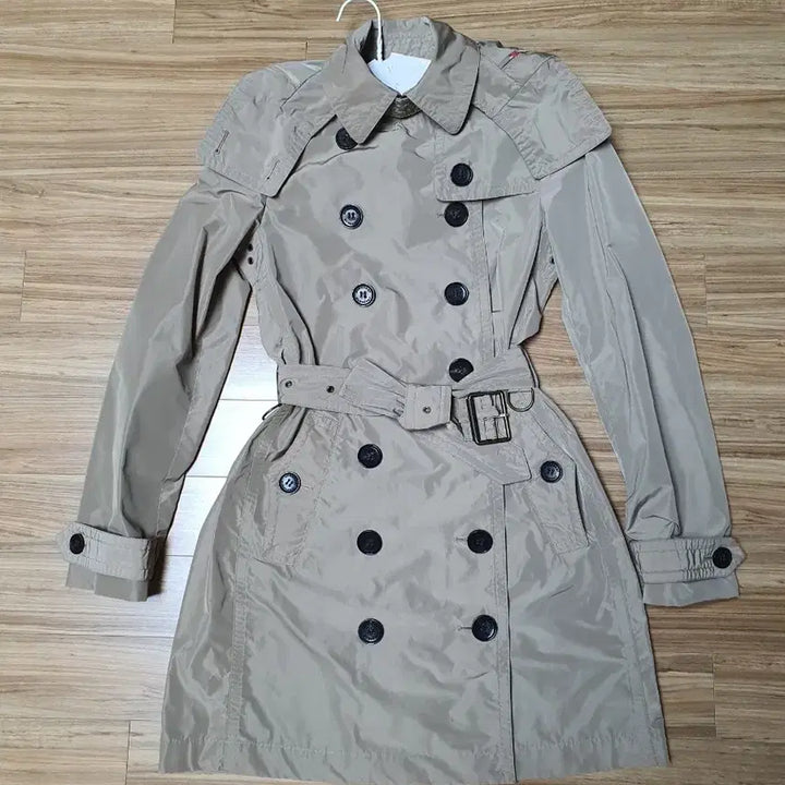 [BUNJANG] Burberry Hooded Trench Coat / 버버리 후드 트렌치코트