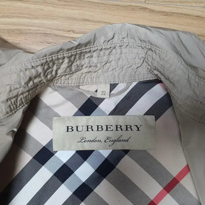 [BUNJANG] Burberry Hooded Trench Coat / 버버리 후드 트렌치코트