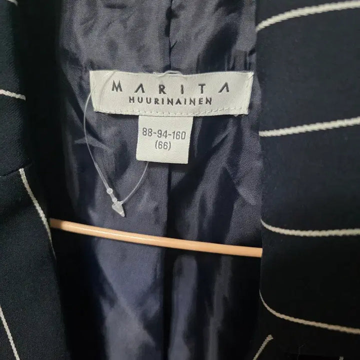 [BUNJANG] MARITA Stripe Long Jacket / MARITA 스트라이프 롱 자켓