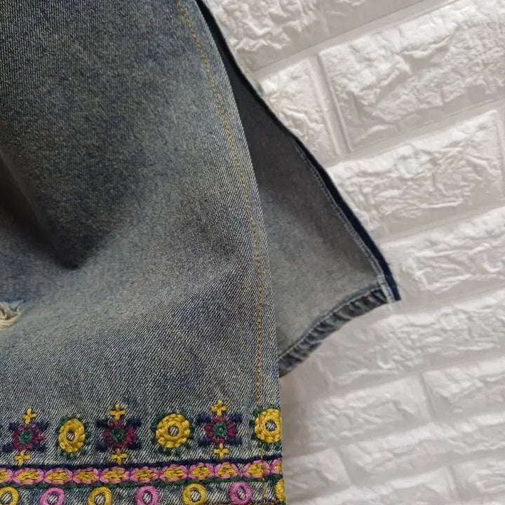[BUNJANG] Banding Floral Embroidery Denim Skirt / 밴딩 잔꽃자수 데님스커트