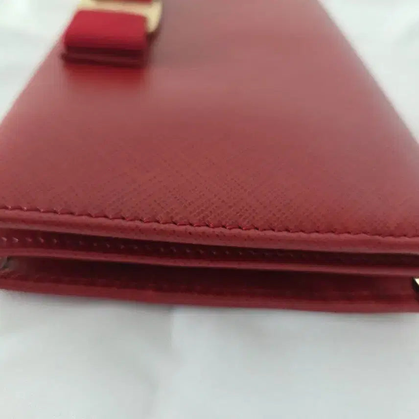 [BUNJANG] Ferragamo Vara Ribbon Chain Clutch / Red / 페라가모 바라 리본 체인 클러치 / 레드 / 정품