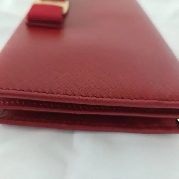 [BUNJANG] Ferragamo Vara Ribbon Chain Clutch / Red / 페라가모 바라 리본 체인 클러치 / 레드 / 정품