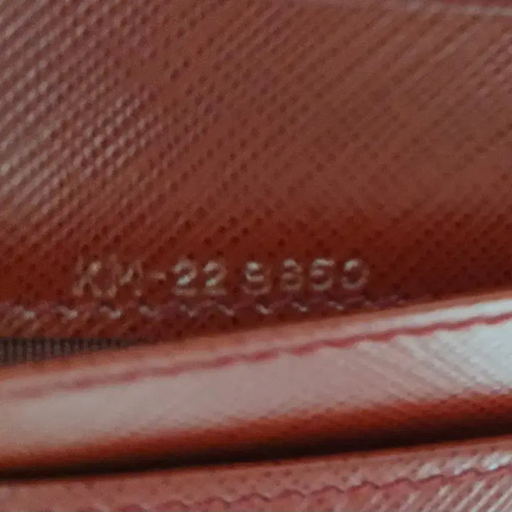 [BUNJANG] Ferragamo Vara Ribbon Chain Clutch / Red / 페라가모 바라 리본 체인 클러치 / 레드 / 정품
