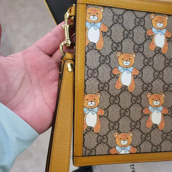 [BUNJANG] Gucci x Kai Collaboration Clutch Bag / 구찌x카이 콜라보 클러치백판매합니다