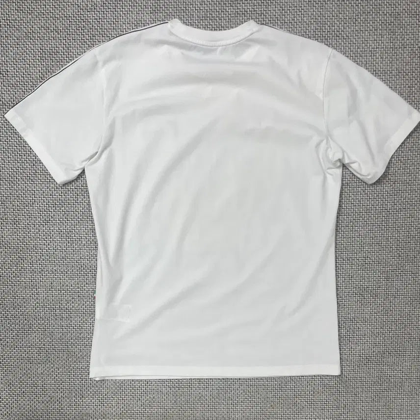 [SOLD OUT] 엘레쎄 화이트 반팔 티셔츠 로고 테이프