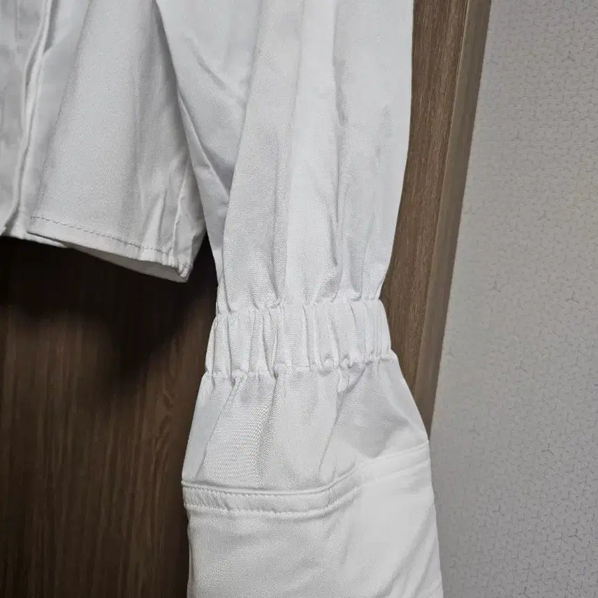 [BUNJANG] JCOCO White Shirred Blouse / ㅣJCOCO 화이트 셔츠ㅣ
