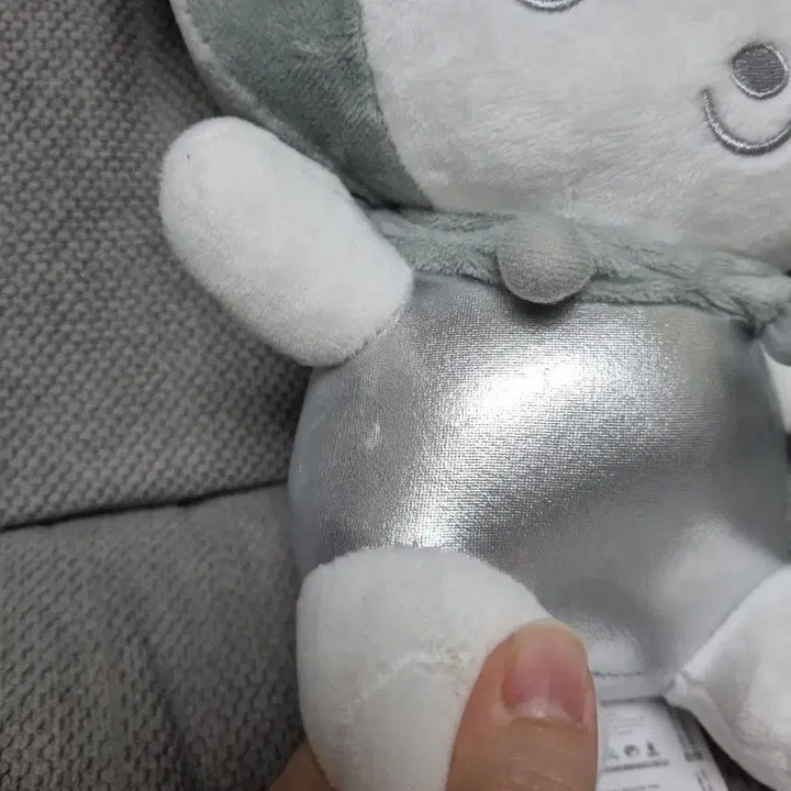 [BUNJANG] Kuromi Medium Plush - Silver Gray / 쿠로미 인형 실버 그레이 중형인형