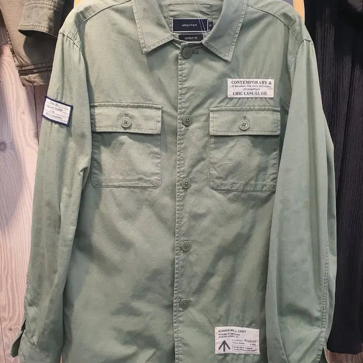 [BUNJANG] Emporham Vintage Military Patch Shirt Jacket / [95] 엠폴햄 빈티지 와펜 밀리터리 야상 셔츠 (상태 양호)