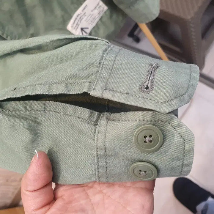 [BUNJANG] Emporham Vintage Military Patch Shirt Jacket / [95] 엠폴햄 빈티지 와펜 밀리터리 야상 셔츠 (상태 양호)