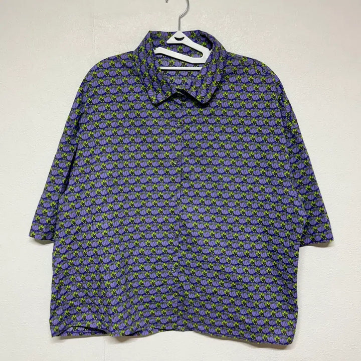 [BUNJANG] Vintage Pattern Shirt Blouse - Size F / 빈티지 패턴 셔츠 블라우스 F