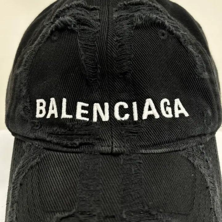 [BUNJANG] Balenciaga BB Distressed Logo Baseball Cap / [L]발렌시아가 BB로고 디스트 볼캡