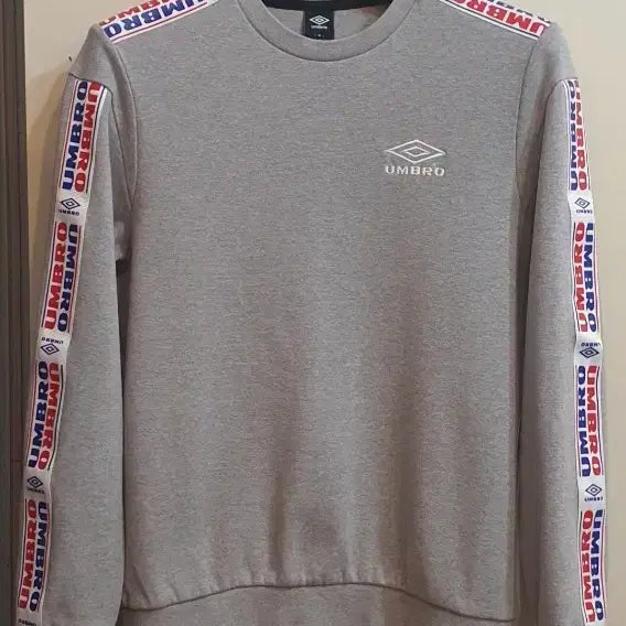 [BUNJANG] Umbro Logo Tape Sweatshirt Gray / 엄브로 로고 테이프 맨투맨 회색