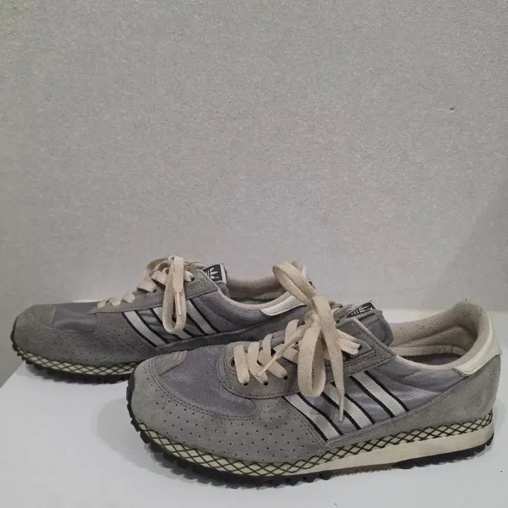 [BUNJANG] Adidas City Marathon Sneakers / 아디다스 시티마라톤/270