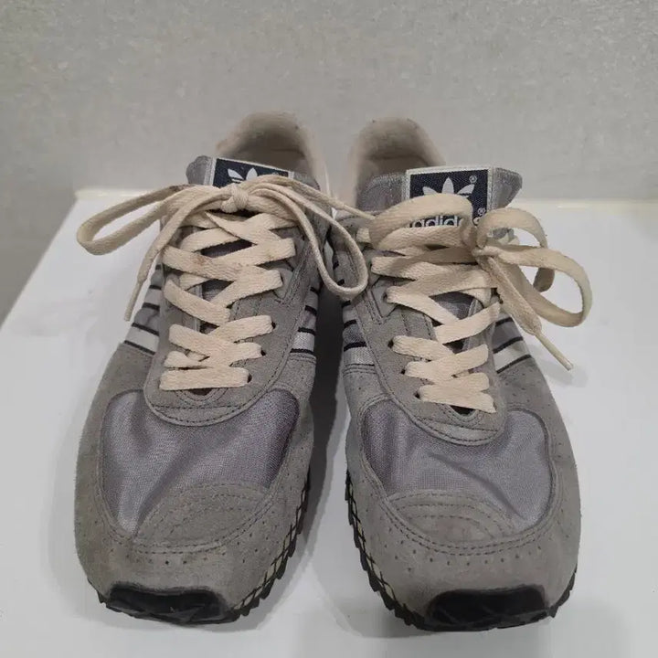 [BUNJANG] Adidas City Marathon Sneakers / 아디다스 시티마라톤/270