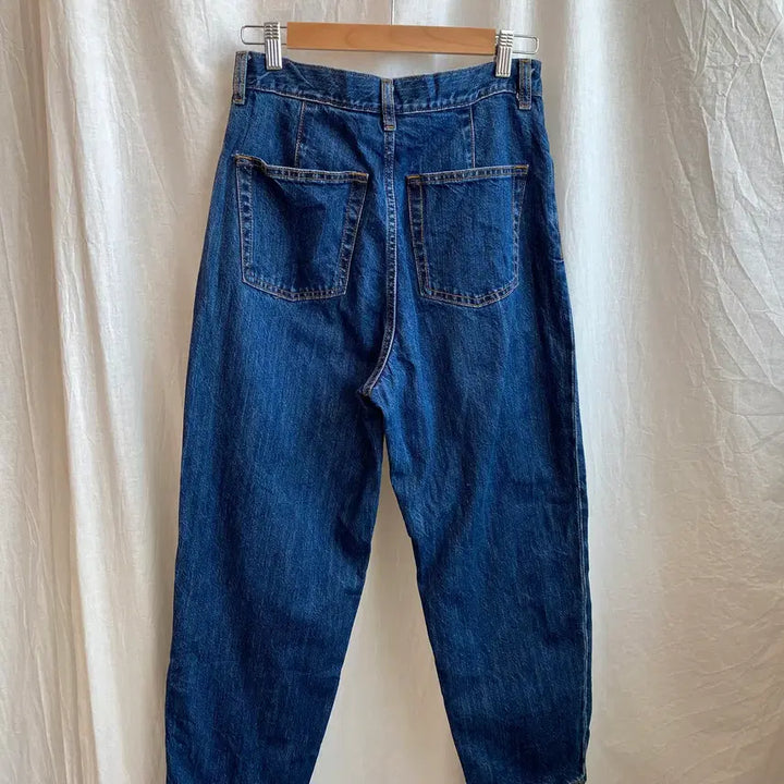[SOLD OUT] GU 하이웨이스트 진청팬츠(L)