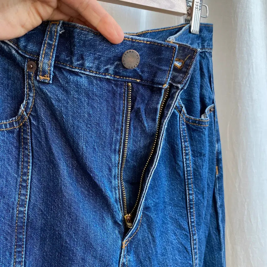 [SOLD OUT] GU 하이웨이스트 진청팬츠(L)