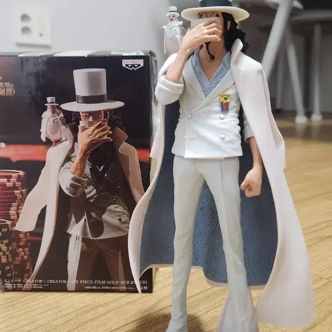 [SOLD OUT] (개봉) 원피스 필름골드 cxc 로브루치 피규어