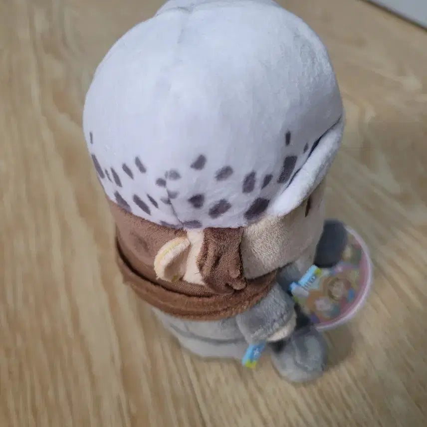 [BUNJANG] One Piece Trafalgar Law Plush Doll / 원피스 로우 누이구루미
