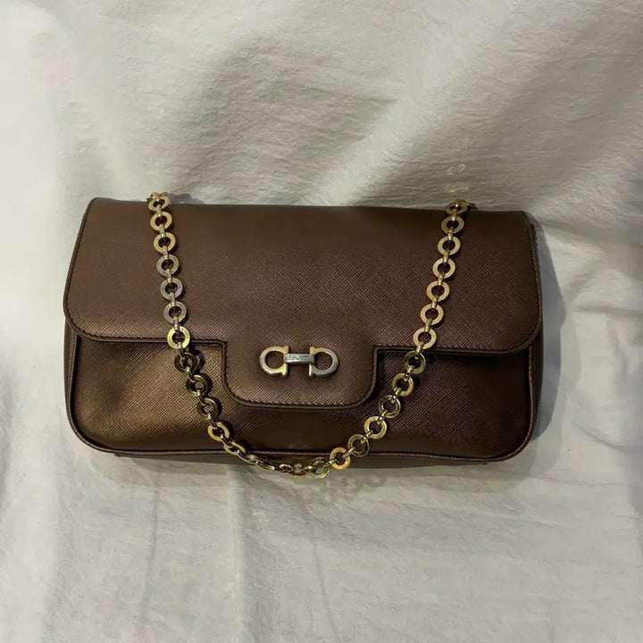 [BUNJANG] Ferragamo Gancini Chain Shoulder Bag / 페라가모 간치니 체인 숄더백 가방