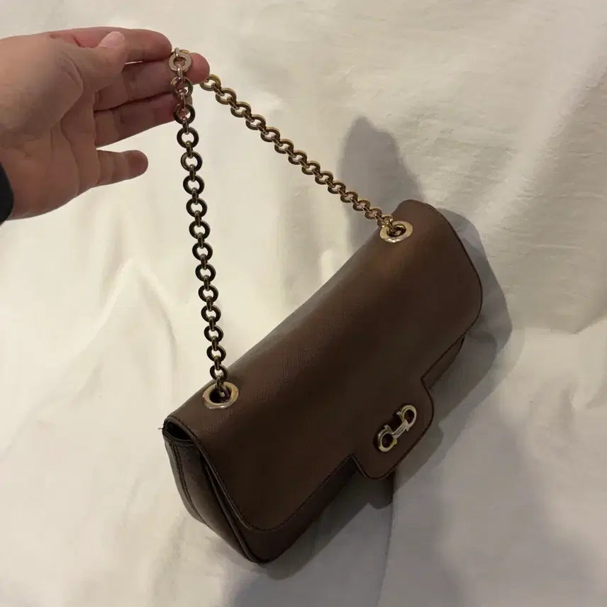 [BUNJANG] Ferragamo Gancini Chain Shoulder Bag / 페라가모 간치니 체인 숄더백 가방