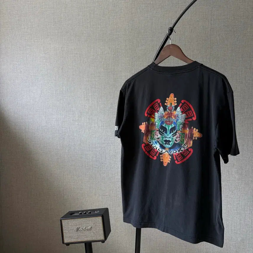[BUNJANG] Hard Rock Cafe Old School T-shirt / Hard Rock Cafe 하드 록 카페 올드스쿨 반팔 티셔츠