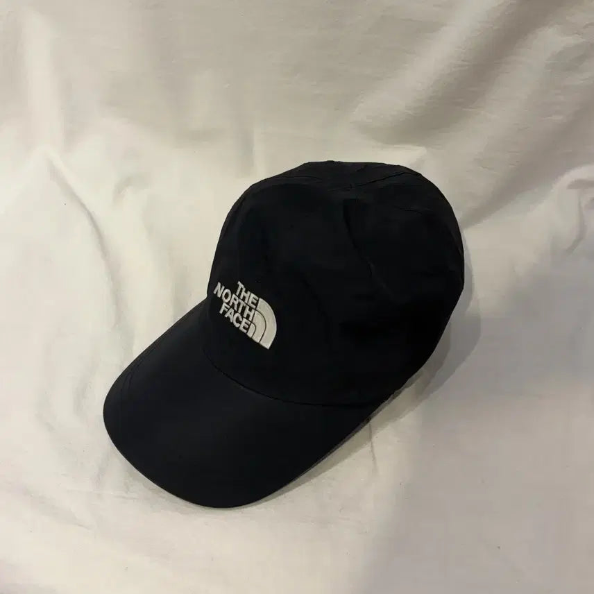 [SOLD OUT] 노스페이스 고어텍스 볼캡 모자