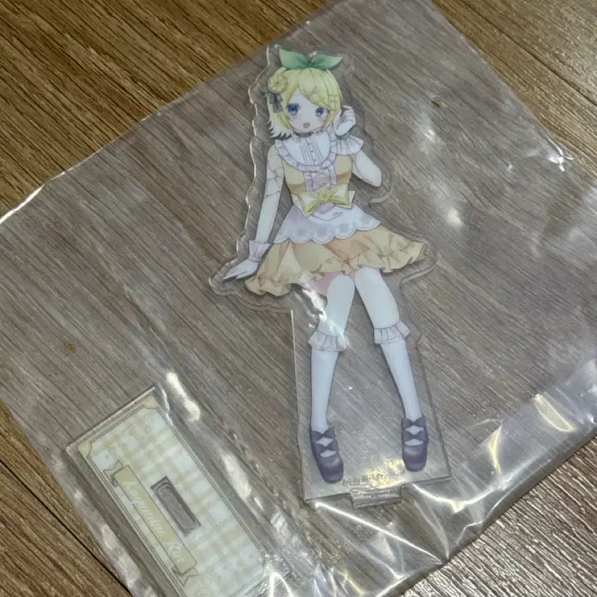 [BUNJANG] Citrus Miku Rin Acrylic Stand / (반택포함) 시트러스미쿠 린 아크릴 판매