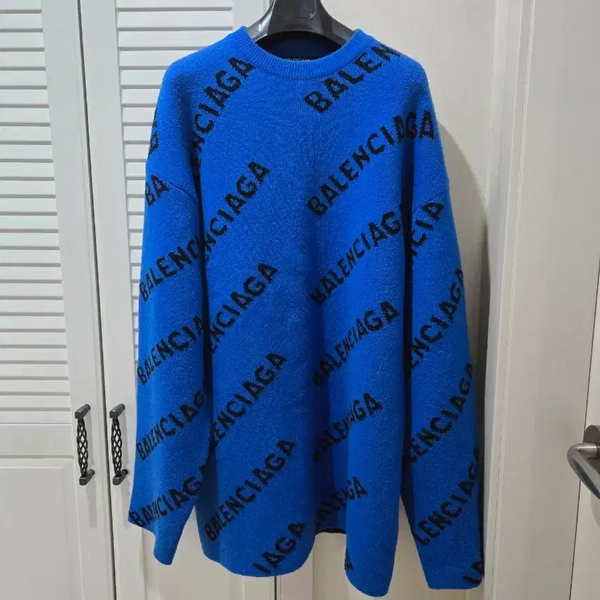 [BUNJANG] Balenciaga Multi Logo Blue Knit Sweater / 발렌시아가 멀티로고 블루 니트 S 오버핏