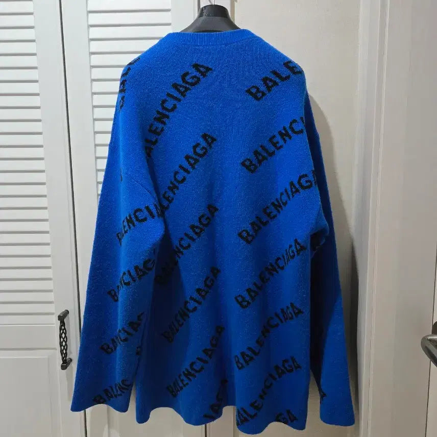 [BUNJANG] Balenciaga Multi Logo Blue Knit Sweater / 발렌시아가 멀티로고 블루 니트 S 오버핏