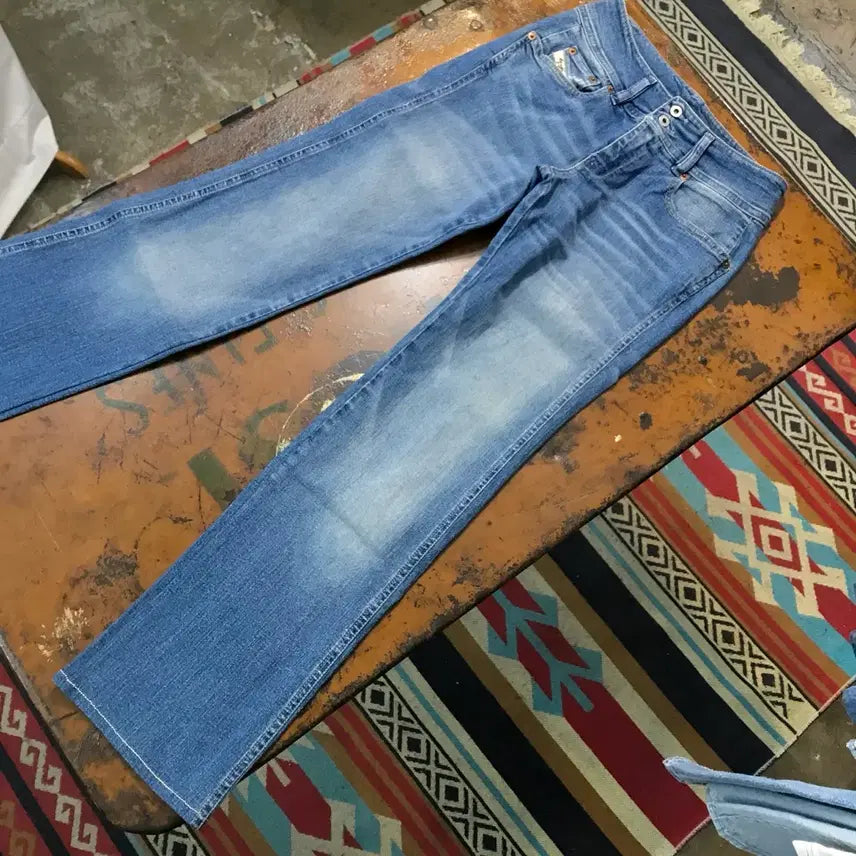 [BUNJANG] Diesel Mid-Wash High-Waist Denim Pants Size 27/28 / 디젤 중청 하이웨스트 데님 팬츠 허리 27 28 사이즈
