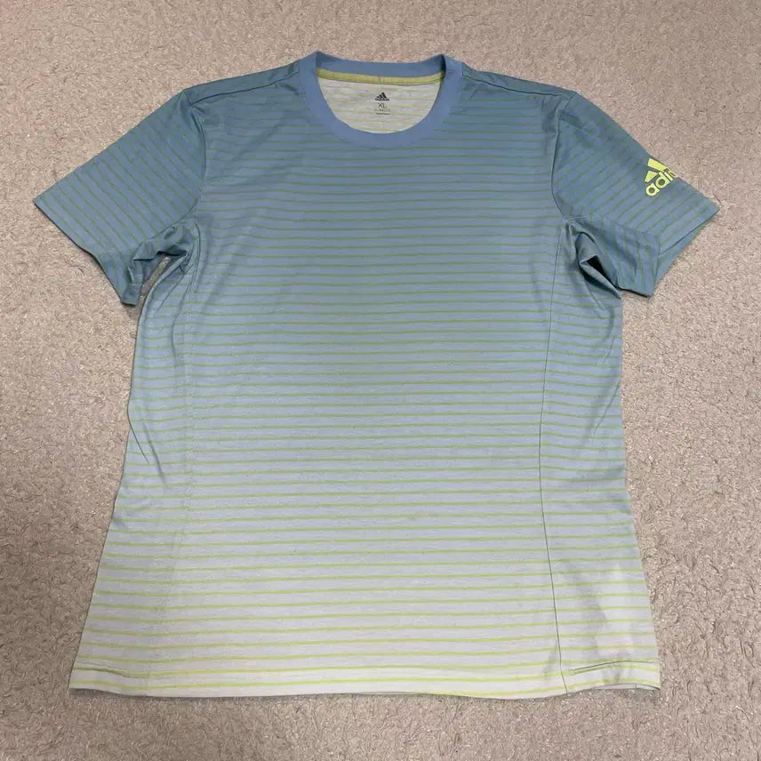 [BUNJANG] Adidas Stripe Short Sleeve T-shirt XL / 아디다스 스트라이프 반팔 티셔츠 XL