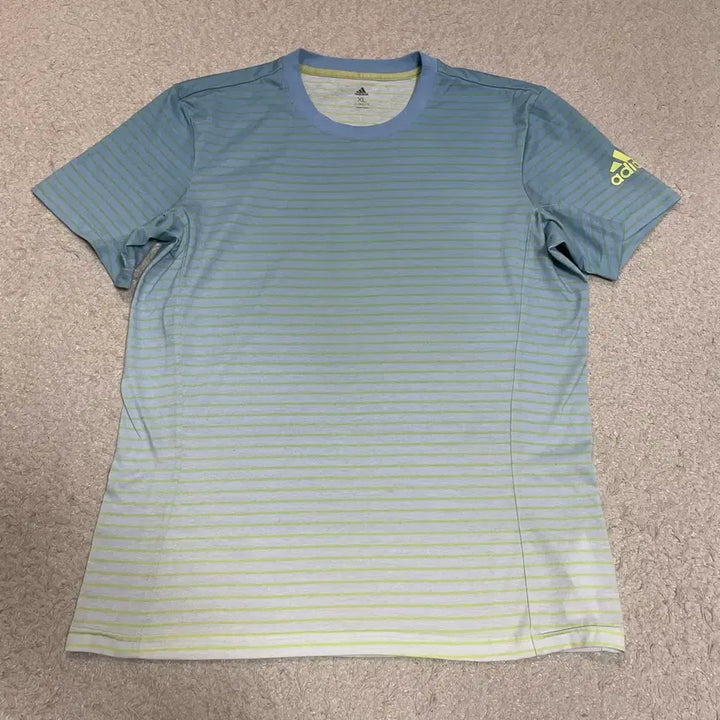 [BUNJANG] Adidas Stripe Short Sleeve T-shirt XL / 아디다스 스트라이프 반팔 티셔츠 XL