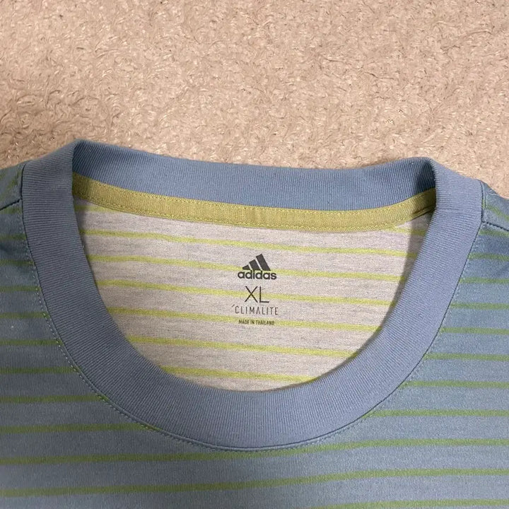[BUNJANG] Adidas Stripe Short Sleeve T-shirt XL / 아디다스 스트라이프 반팔 티셔츠 XL