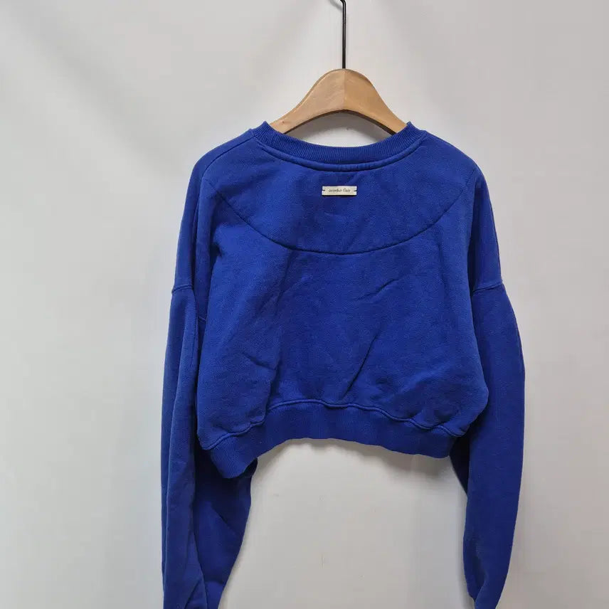 [BUNJANG] Overdue Flare Cropped Sweatshirt / (83) 오버듀플레어 크롭 맨투맨