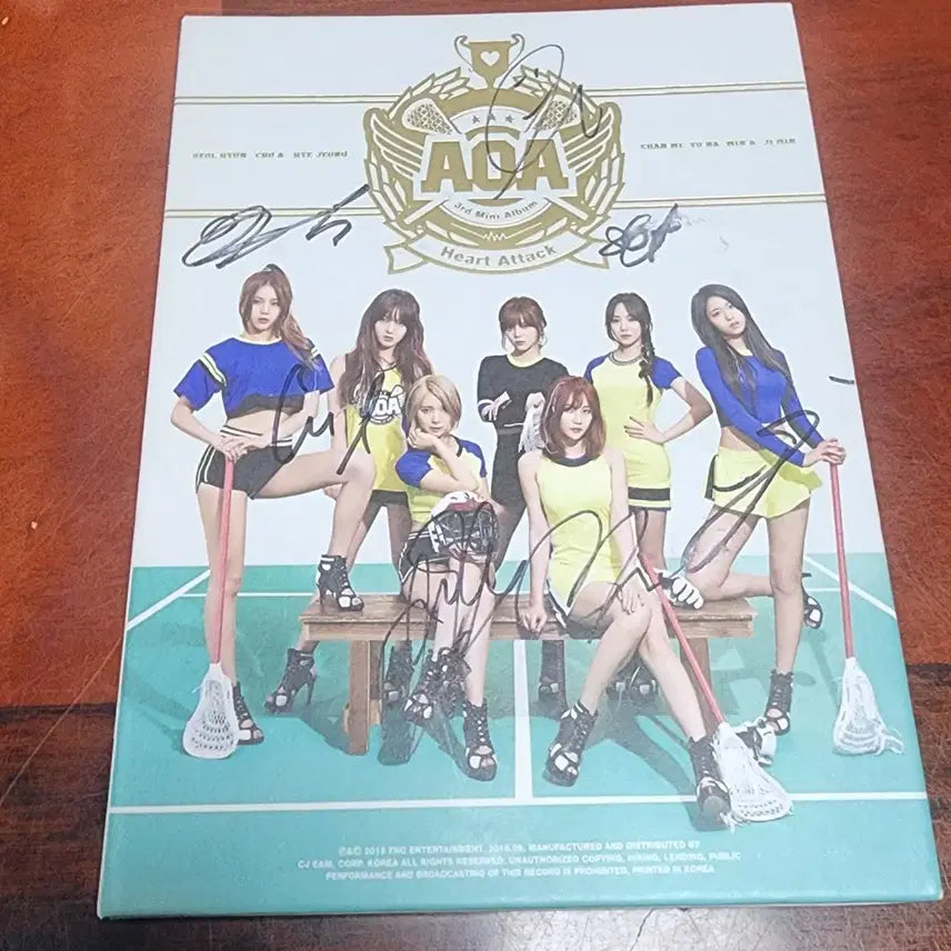 [BUNJANG] AOA Heart Attack Signed Album / AOA Heart Attack 싸인 앨범