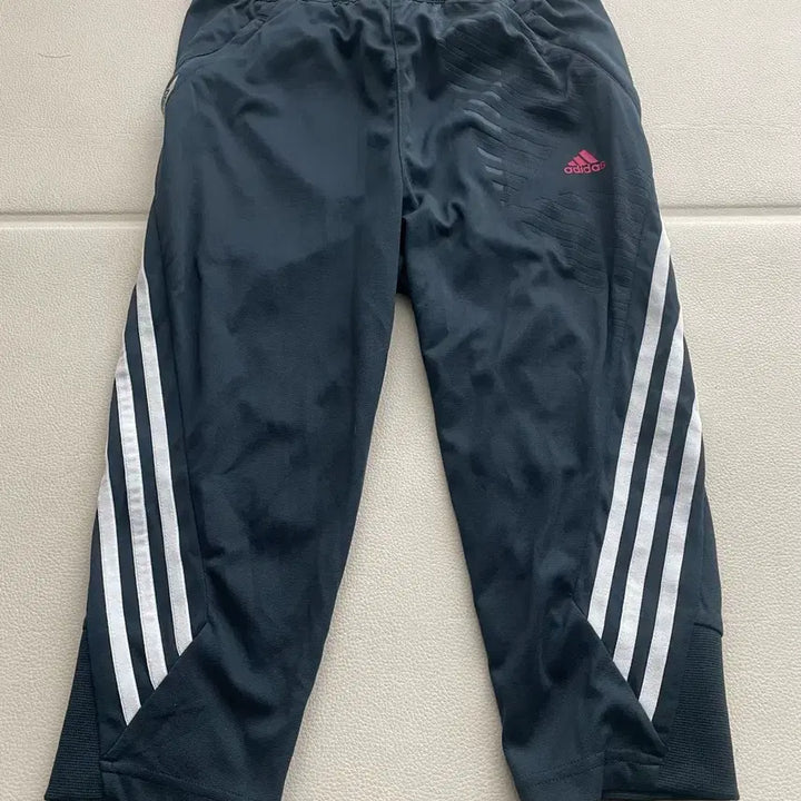 [BUNJANG] Adidas 3/4 Knit Pants / 아디다스 3/4 니트 팬츠