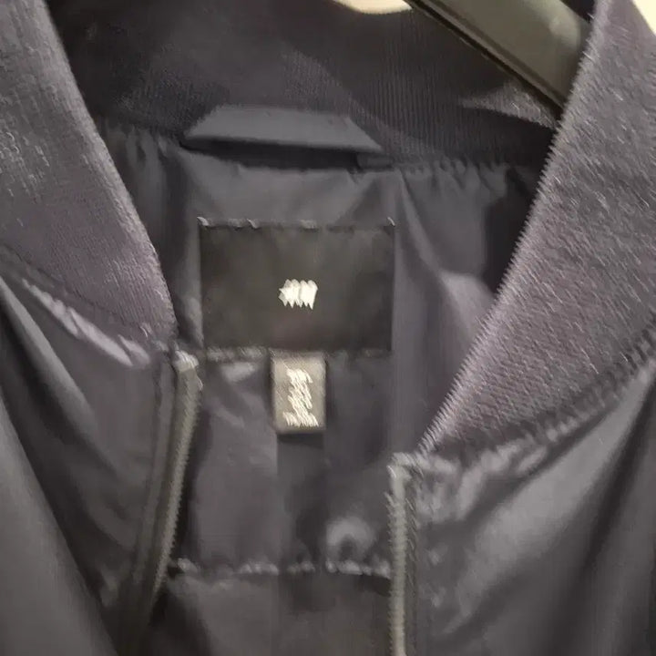 [BUNJANG] H&amp;M Black Bomber Jacket Size 100 / H&amp;M 블랙 봄버 자켓 100사이즈