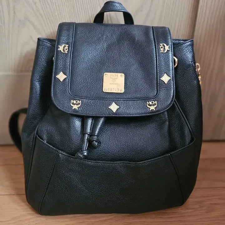 [BUNJANG] MCM Black Cowhide Backpack / mcm블랙 소가죽백팩