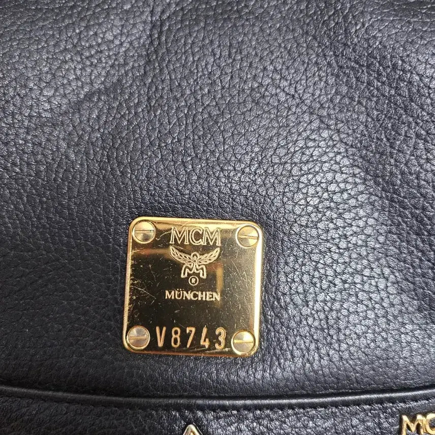 [BUNJANG] MCM Black Cowhide Backpack / mcm블랙 소가죽백팩