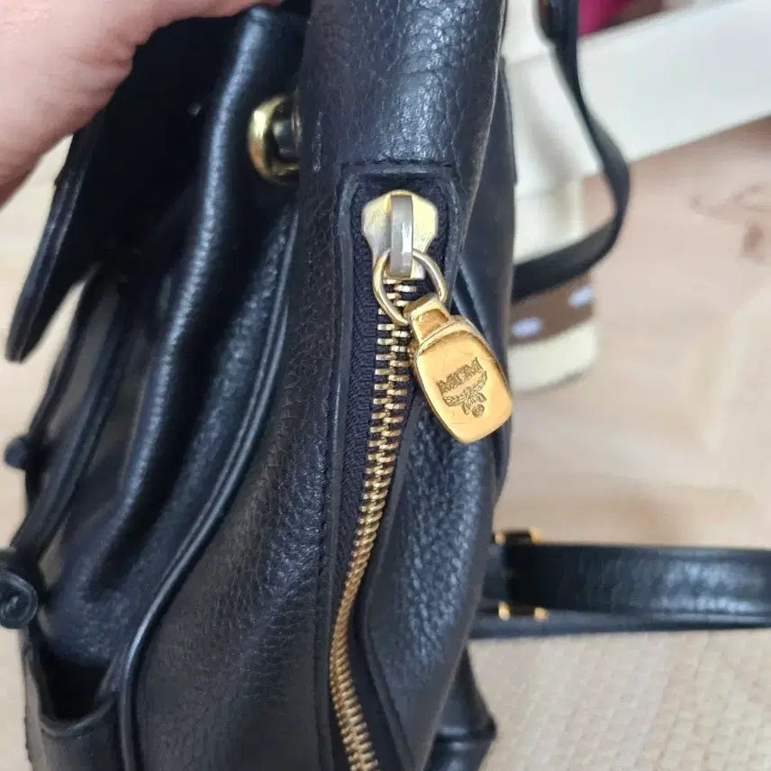 [BUNJANG] MCM Black Cowhide Backpack / mcm블랙 소가죽백팩
