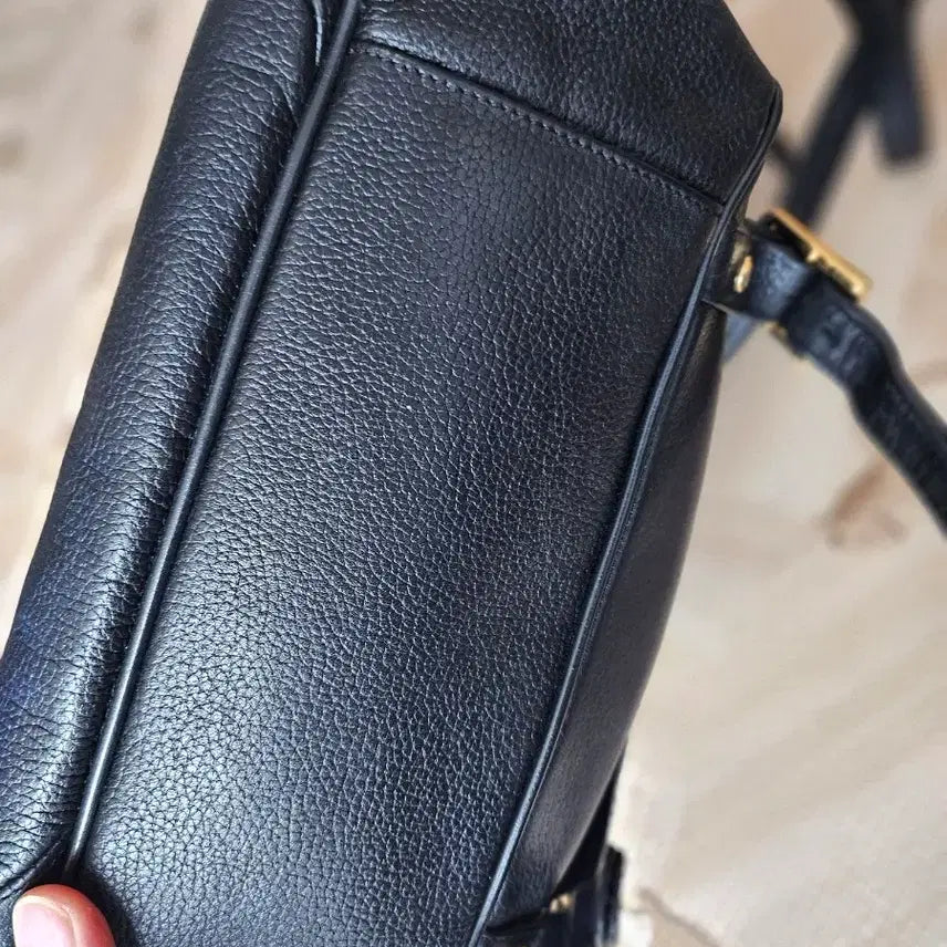 [BUNJANG] MCM Black Cowhide Backpack / mcm블랙 소가죽백팩