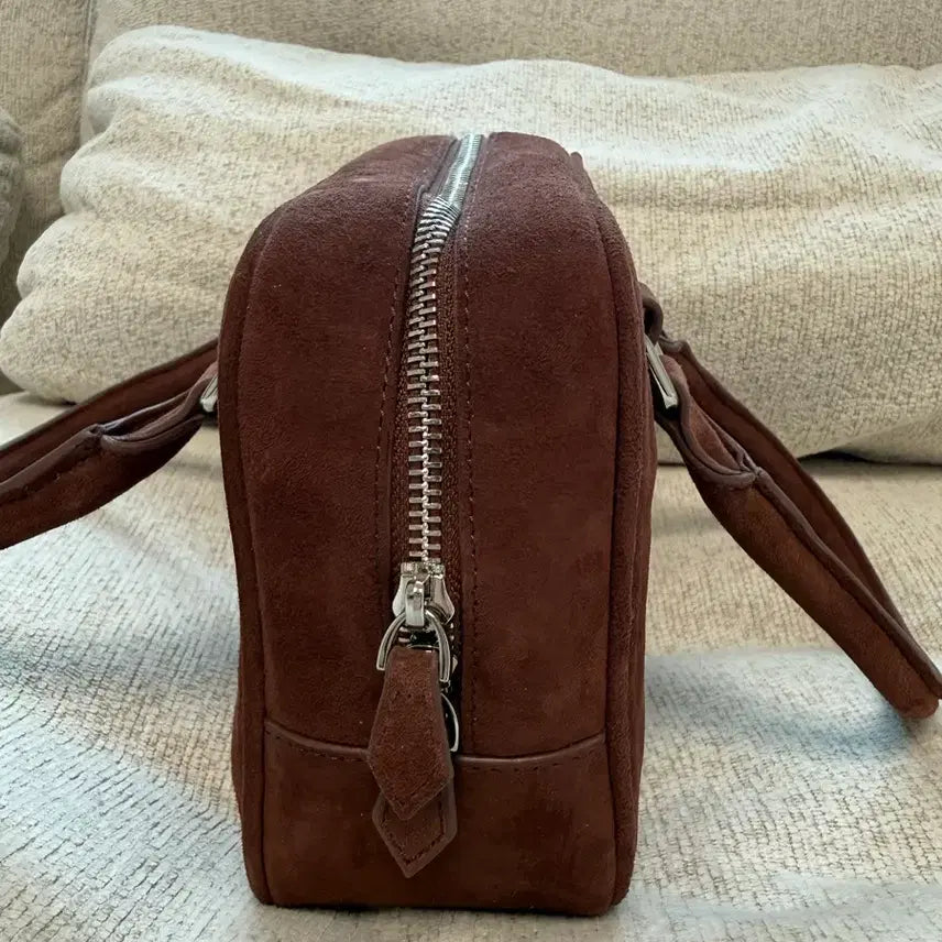 [BUNJANG] Fyeo Suede Tote Bag Brown / Fyeo 포유온 스웨이드 토트백 브라운