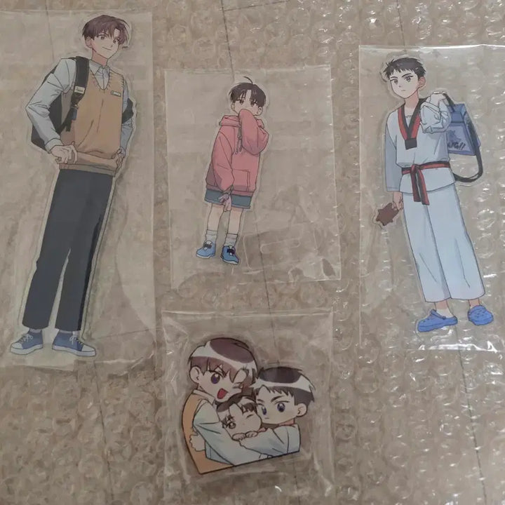 [SOLD OUT] 괴담출근 괴출 33 님 아크릴스탠드 코롯토 일괄 원가이하 양도