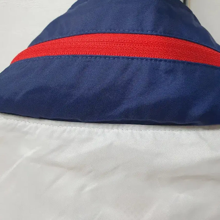 [SOLD OUT] 조던 x 파리생제르망 로고 후디 자켓(바람막이) XL