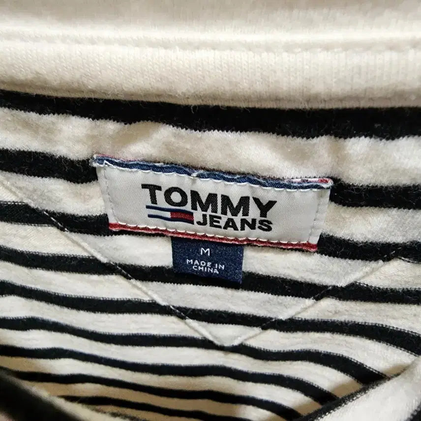 [BUNJANG] Tommy Hilfiger T-Shirts / 타미힐피거 타미진스 긴팔 면 티셔츠 M