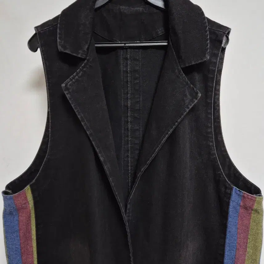 [BUNJANG] Black Denim Long Vest Color Line Contrast / 블랙 데님 롱 조끼 컬러 라인 배색